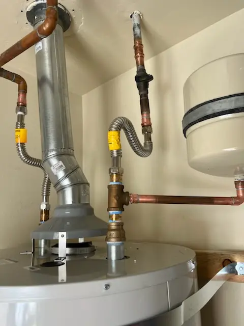 Water heater installation and plumbing repair in Discovery Village